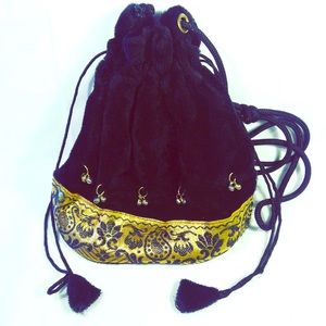 Vintage Black and Gold Crossbody Drawstring Bag